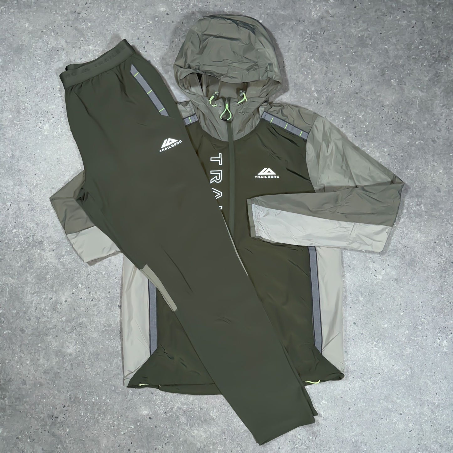 TRAILBERG TRIATHLON TRACKSUIT (KHAKI)